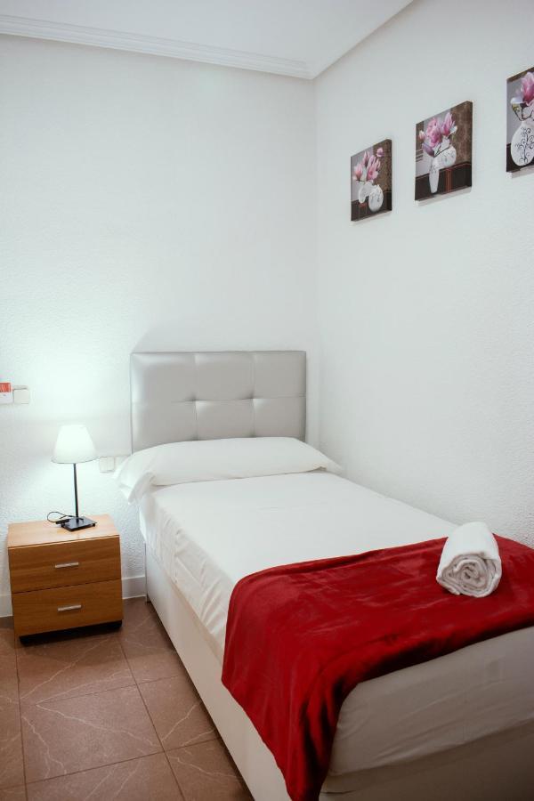 Hostal Artico Madrid Exteriér fotografie