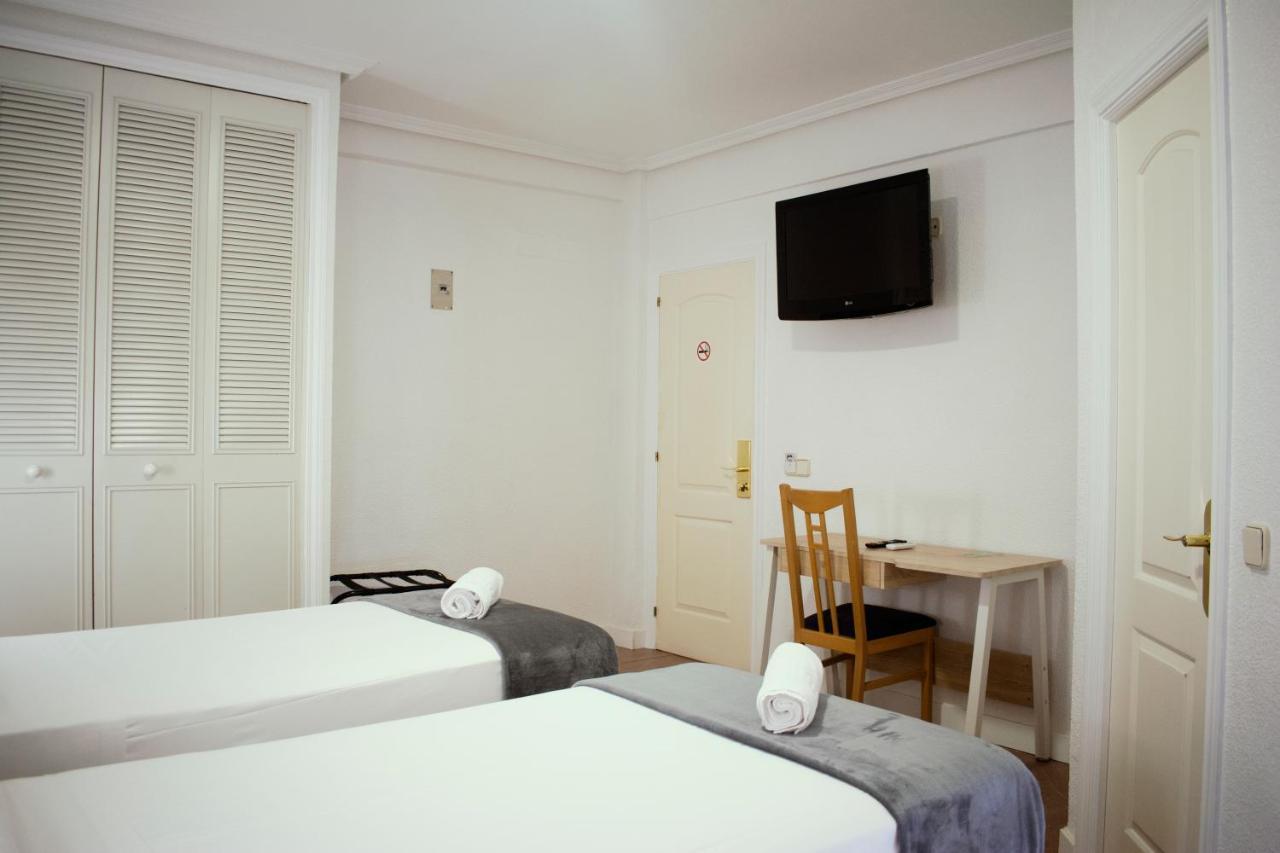 Hostal Artico Madrid Exteriér fotografie