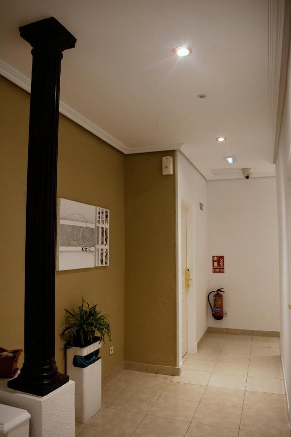 Hostal Artico Madrid Exteriér fotografie